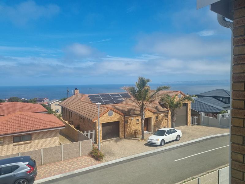 3 Bedroom Property for Sale in Reebok Western Cape